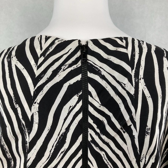 Helmut Lang Dress Womens Sz 6 Black White Zebra 100% Silk Dolman Sleeve Mini - Picture 6 of 10